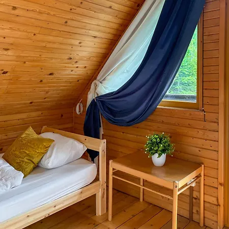 Bialy - Z Sauna, Balia I Basenem * Мендзыбродзе-Живецке